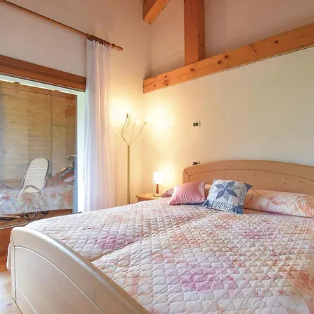 Amazing home in Lamon w/ 2 Bedrooms Lamon
