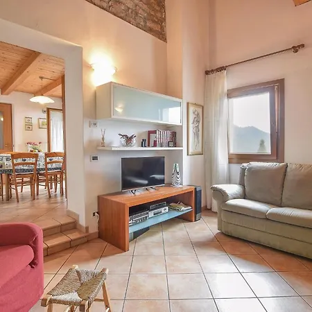2 Bedroom Lovely In Lamon